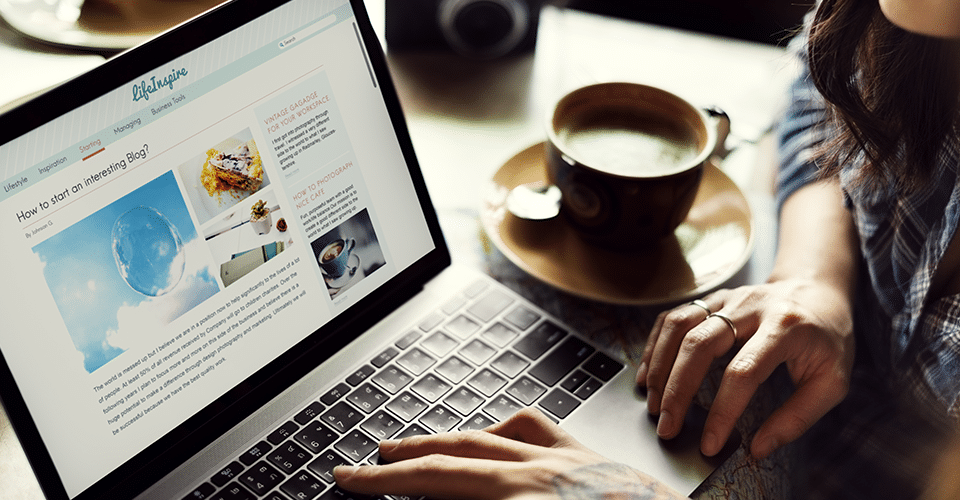 A web design professional changes the WordPress theme on a website.