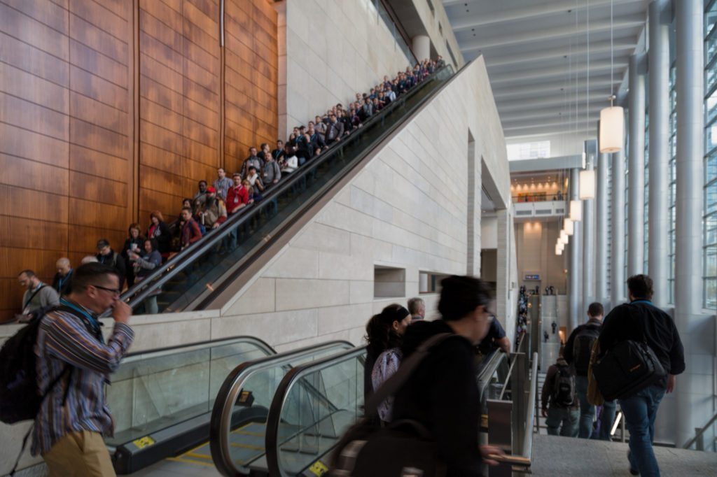 Post opening remarks, attendees packed the escalators to make it to the first floor for the starting presentations of the day. Sessions took place in three different rooms — Liberty Bell, Independence, and Kite & Key.